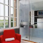 Le Clos De La Capelle בית כפרי
