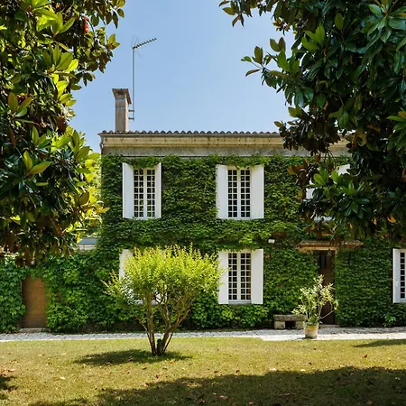 Le Clos De La Capelle Εξοχικό σπίτι *
