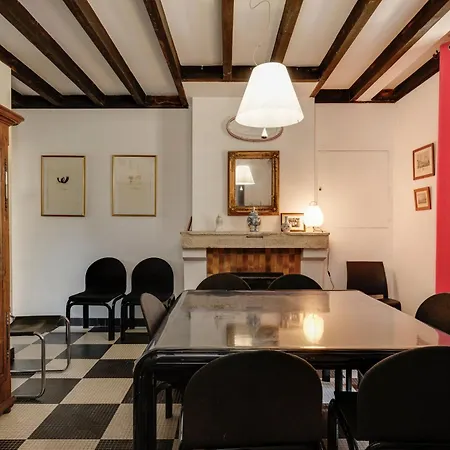 Kır Evi Le Clos De La Capelle *