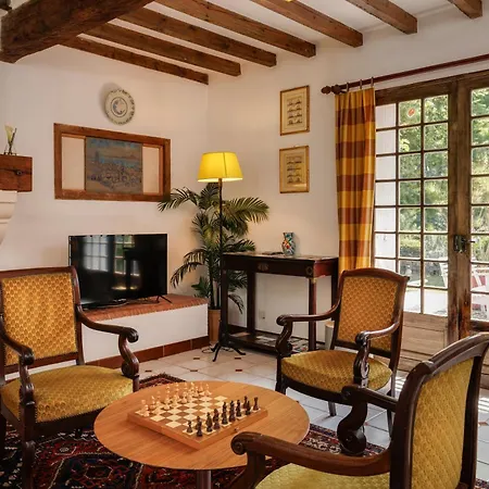 Kır Evi Le Clos De La Capelle Libourne