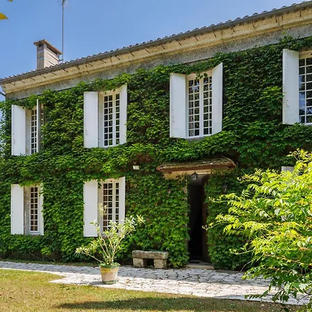 Casa di campagna Le Clos De La Capelle *